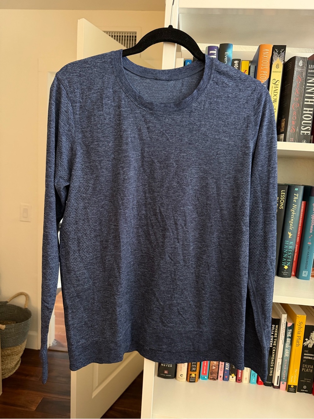 Lululemon Swiftly Athletic Tee in Heathered Navy